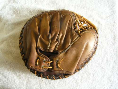 Gene Desautels Wilson 510 Back Doug